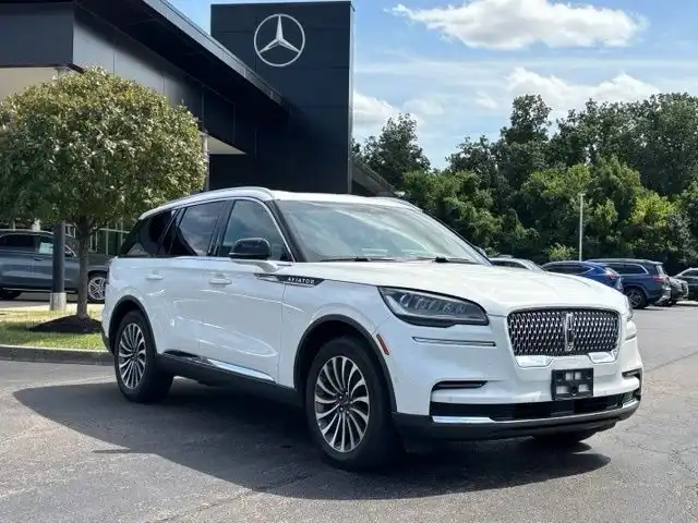 2023 Lincoln Aviator Reserve AWD's photo