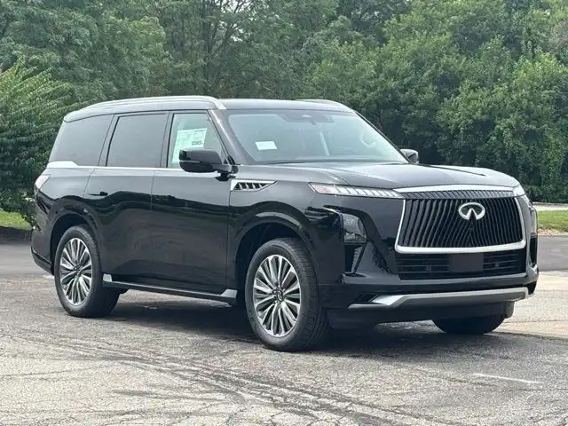2027 INFINITI QX80 LUXE's photo