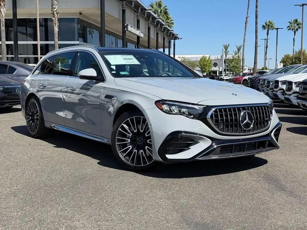 2027 Mercedes-Benz E-Class AMG E53 4MATIC's photo