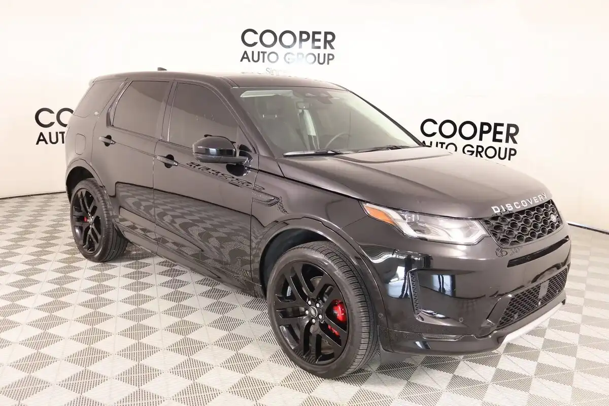 2025 Land Rover Discovery Sport 2.0 S's photo