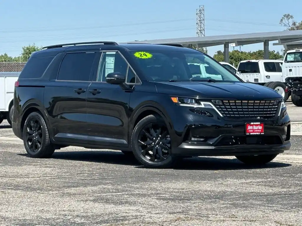 2024 Kia Sedona SX Prestige's photo
