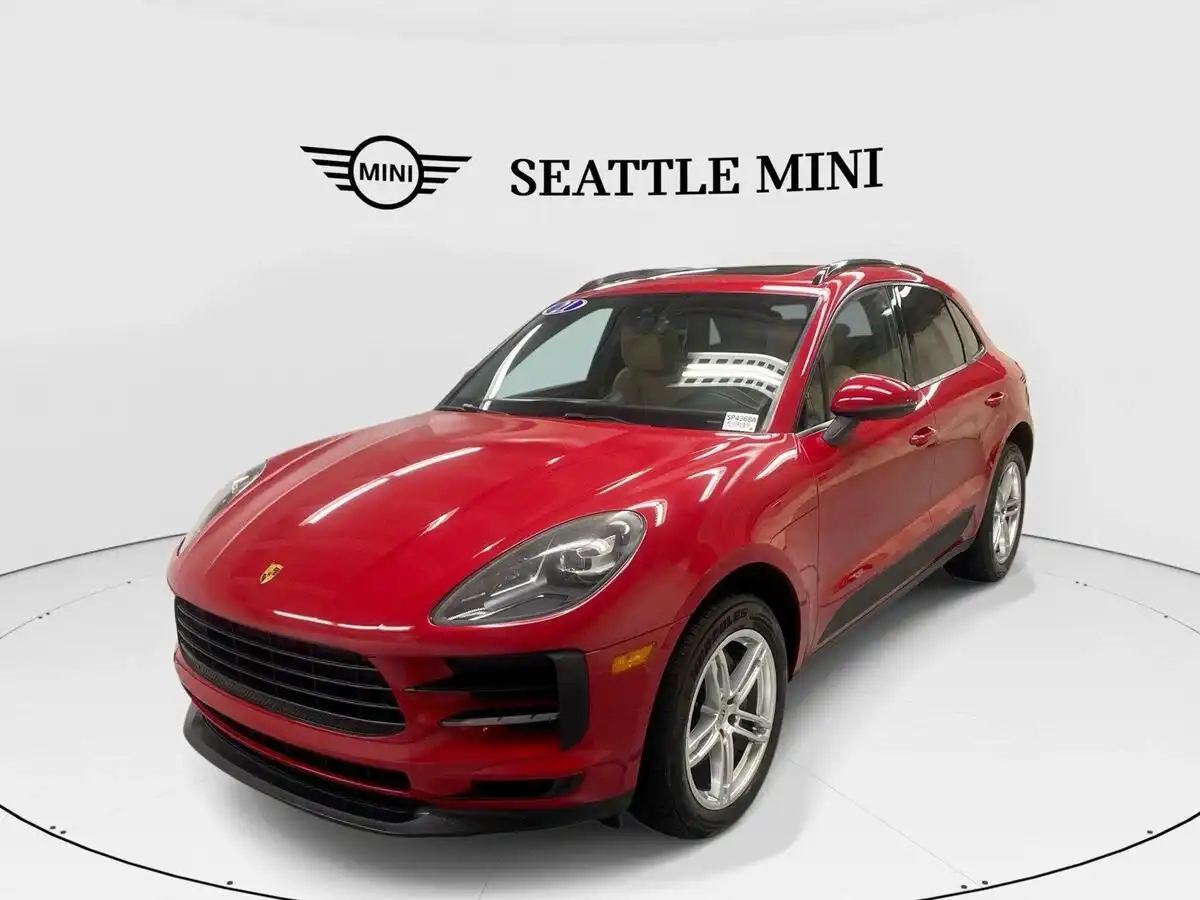 2021 Porsche Macan Base's photo