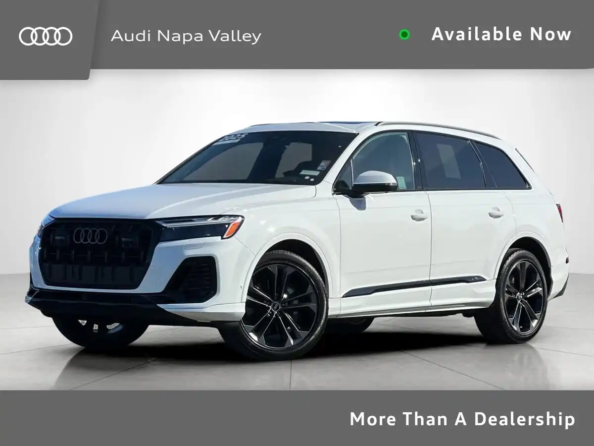 2025 Audi Q7 55 Premium Plus quattro Tiptronic's photo