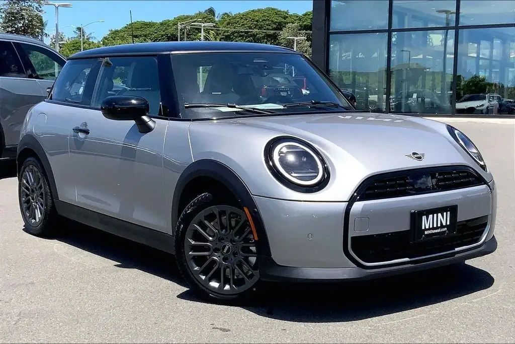 2026 MINI Hardtop Cooper photo 1