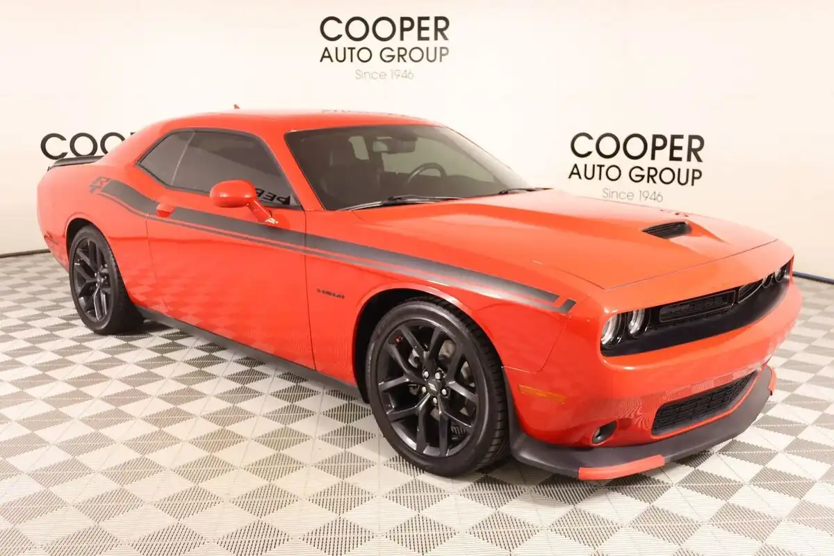 2022 Dodge Challenger R/T's photo