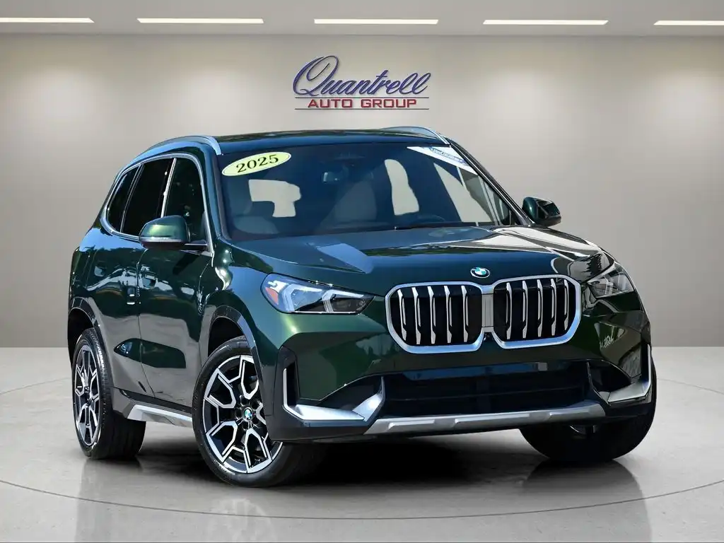 2025 BMW X1 xDrive28i's photo