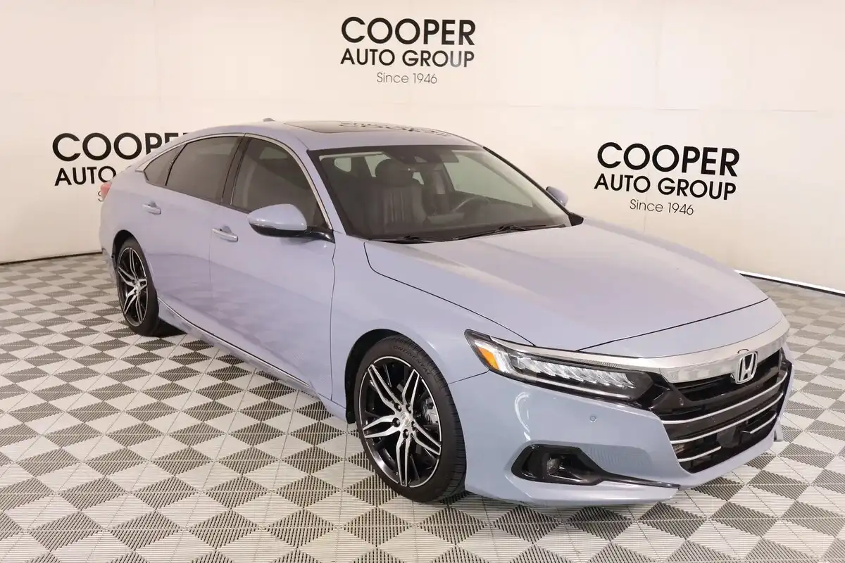 2021 Honda Accord 2.0T Touring Auto's photo