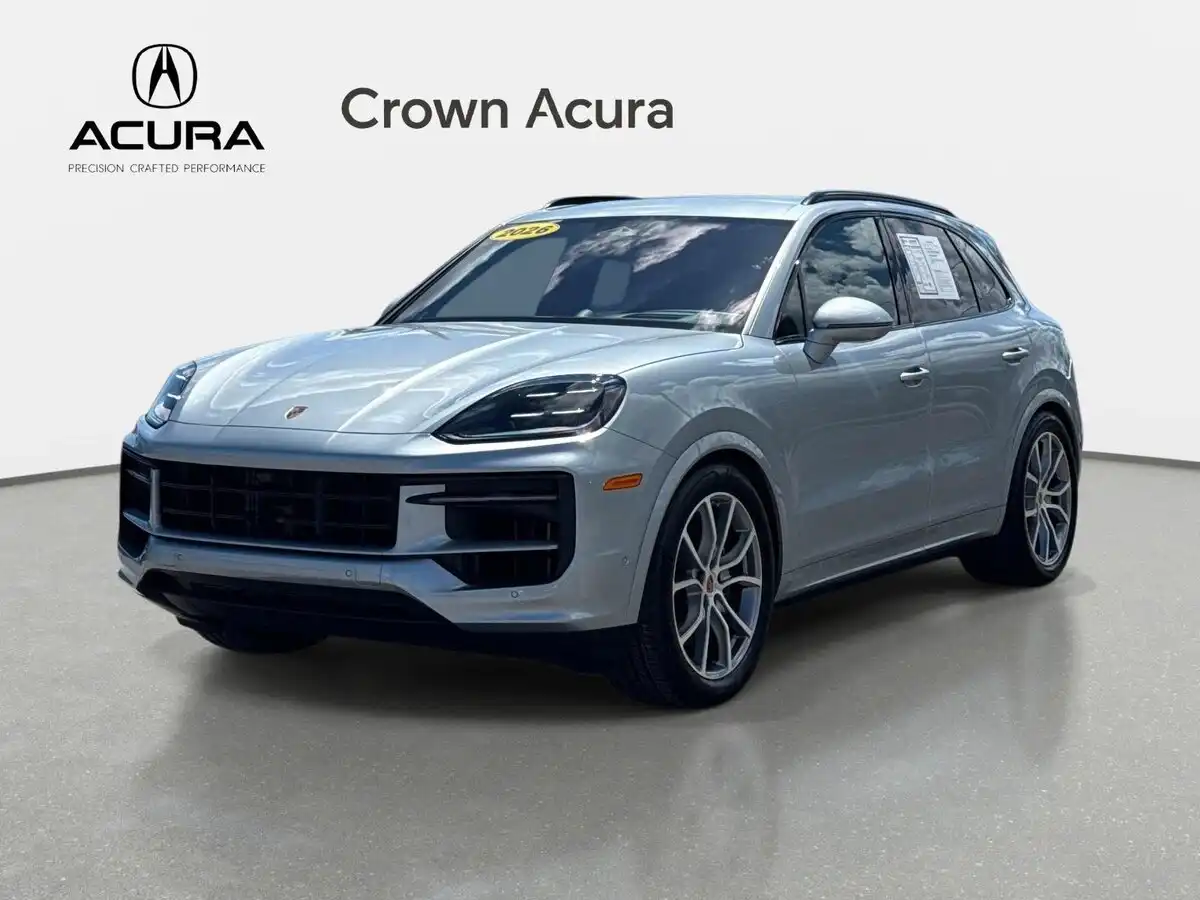 2026 Porsche Cayenne Base's photo