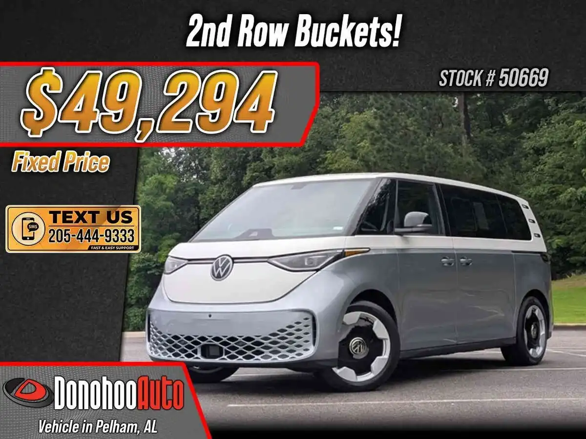 2025 Volkswagen ID. Buzz Pro S Plus Two-Tone's photo