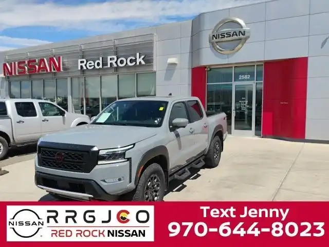 2023 Nissan Frontier PRO-4X Crew Cab 4WD's photo