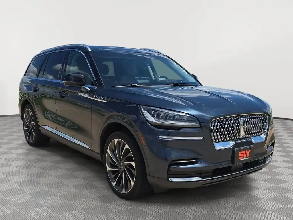 2022 Lincoln Aviator Reserve AWD's photo