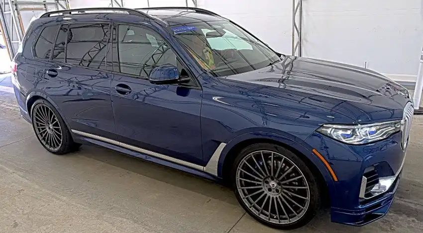 2022 BMW X7 ALPINA XB7's photo