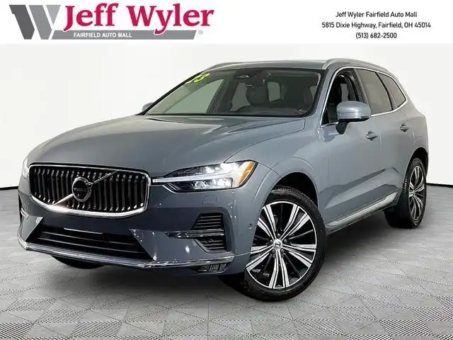 2023 Volvo XC60 B5 Plus Bright Theme AWD's photo