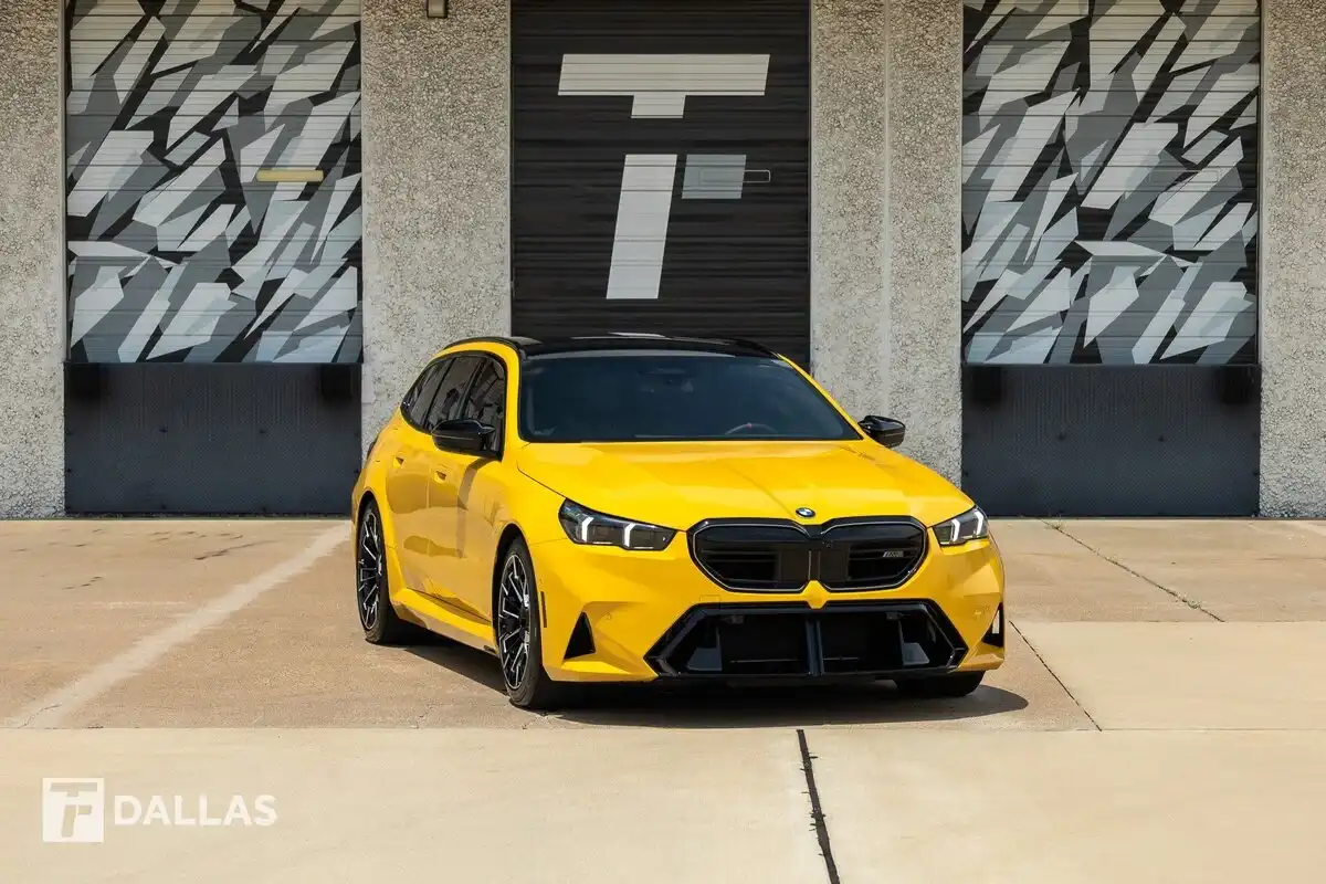 2025 BMW M5 M5 Touring's photo