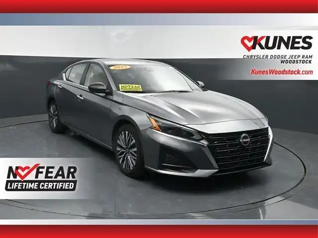 2025 Nissan Altima 2.5 SV's photo