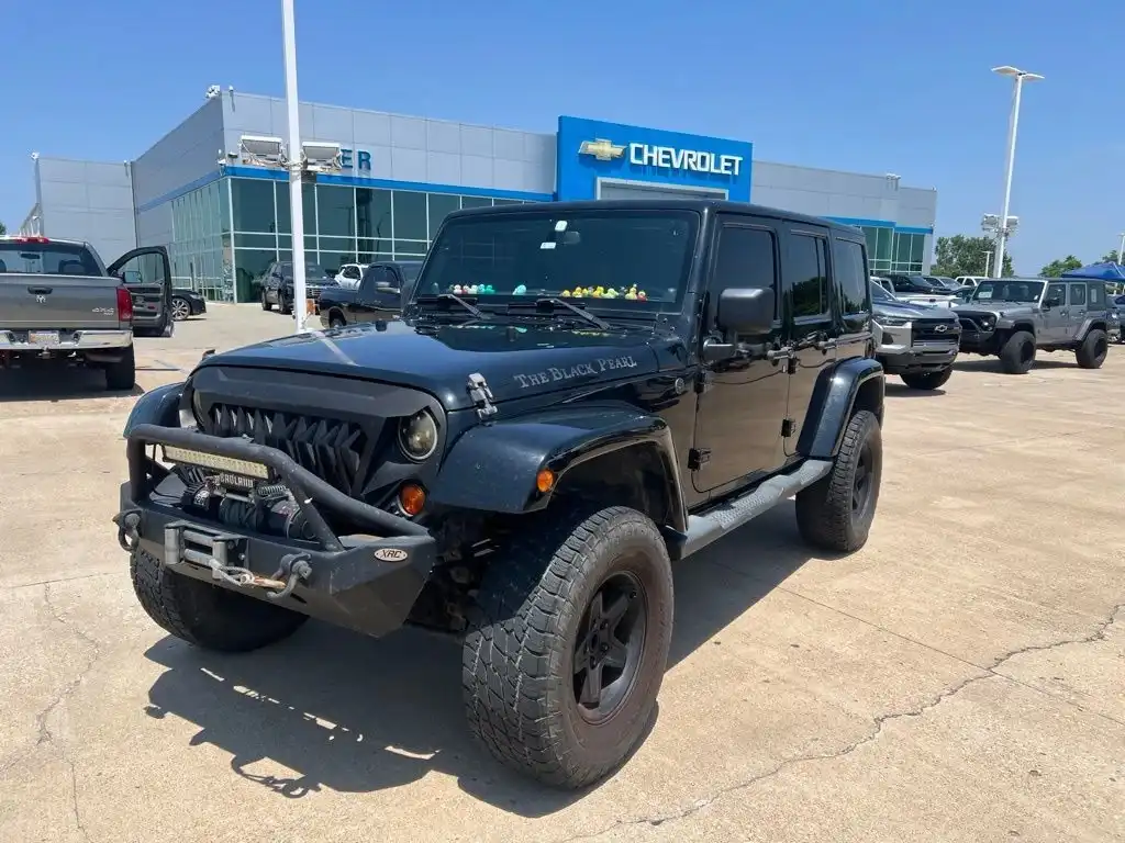 2013 Jeep Wrangler Sahara's photo