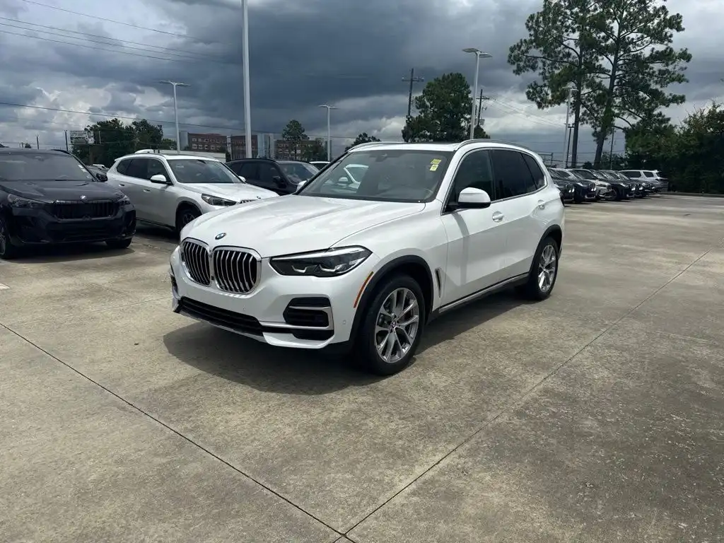 2022 BMW X5 sDrive40i's photo