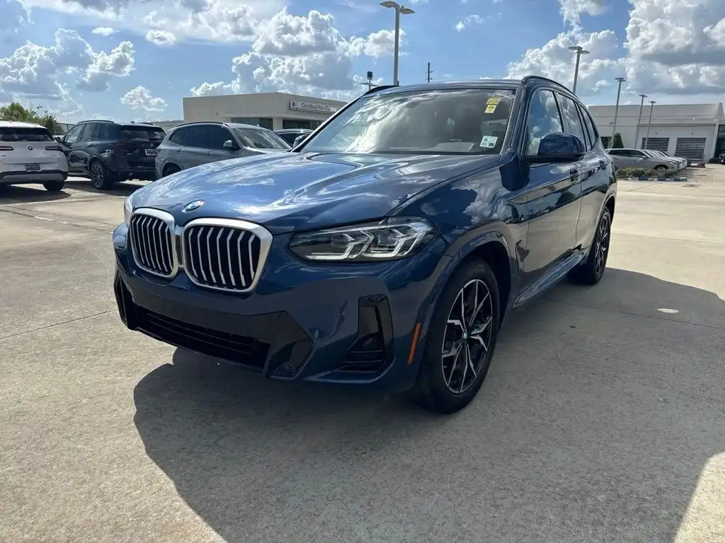 2024 BMW X3 sDrive30i's photo