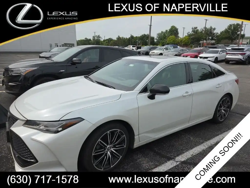 2019 Toyota Avalon Touring's photo