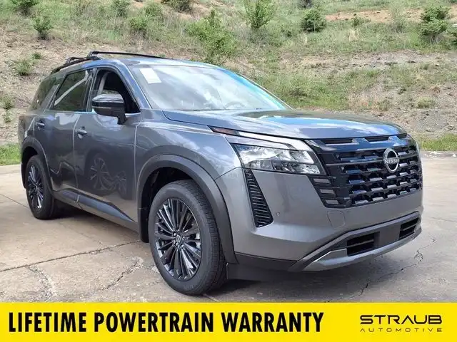 2026 Nissan Pathfinder SL 4WD's photo