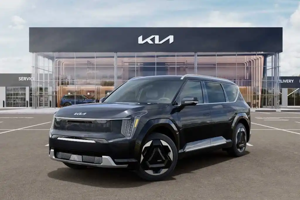 2026 Kia EV9 Land AWD's photo