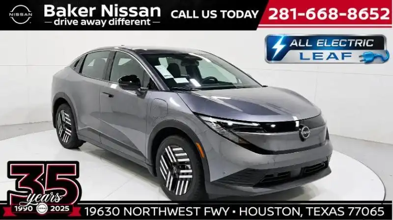 2026 Nissan Leaf SV+'s photo