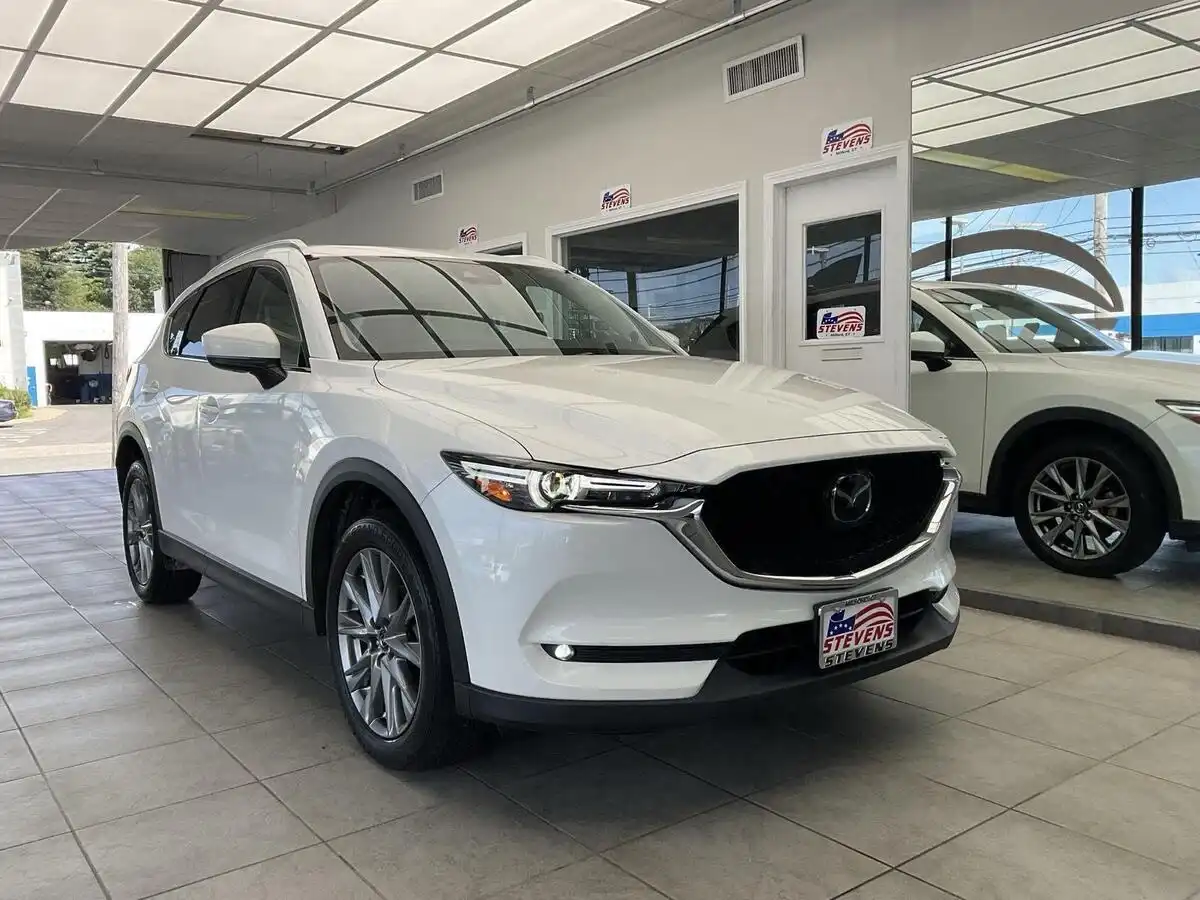 2021 Mazda CX-5 Grand Touring AWD Auto's photo