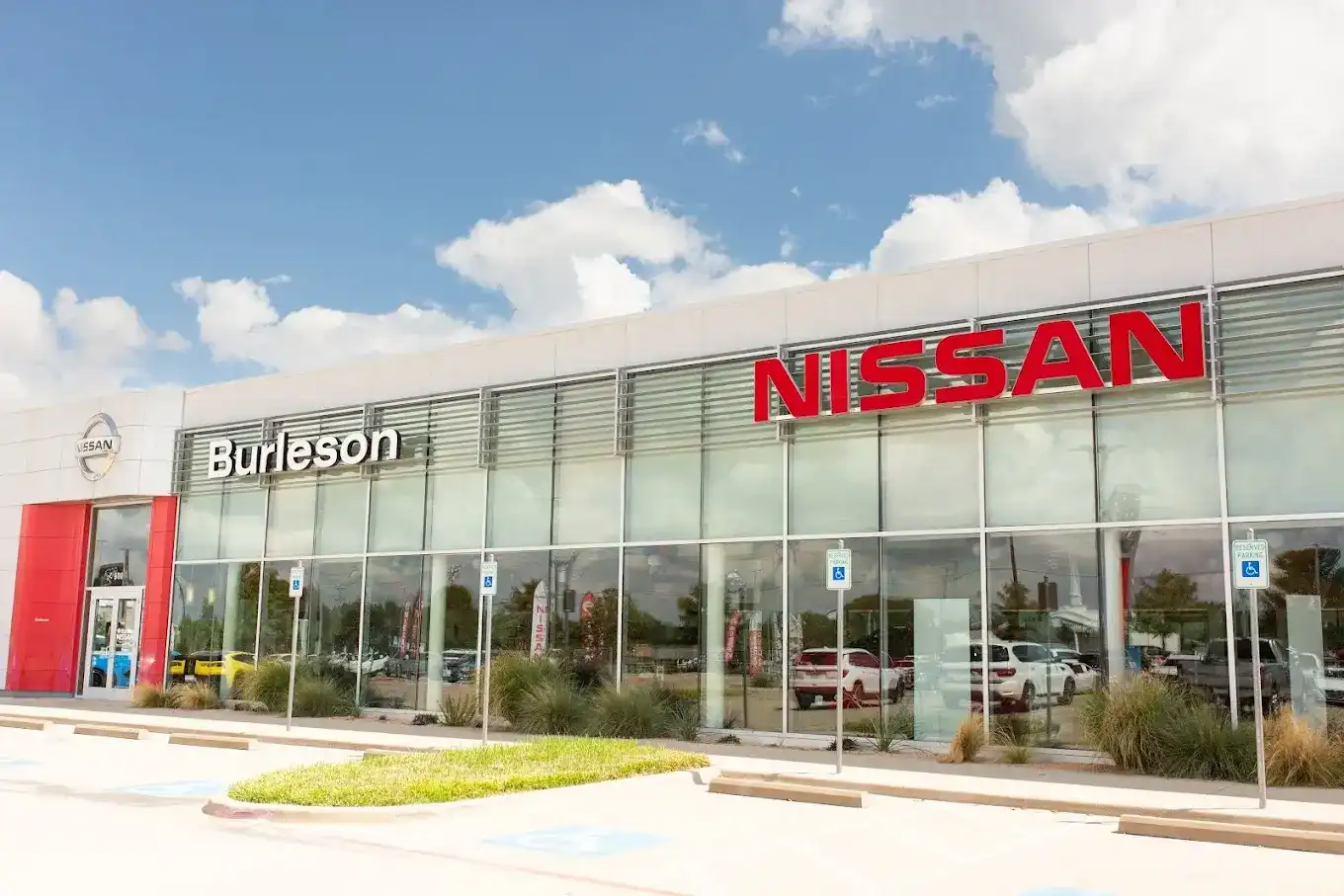 2027 Nissan Sentra SV CVT's photo