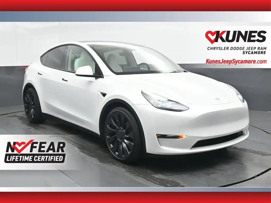 2023 Tesla Model Y Performance Dual Motor All-Wheel Drive's photo