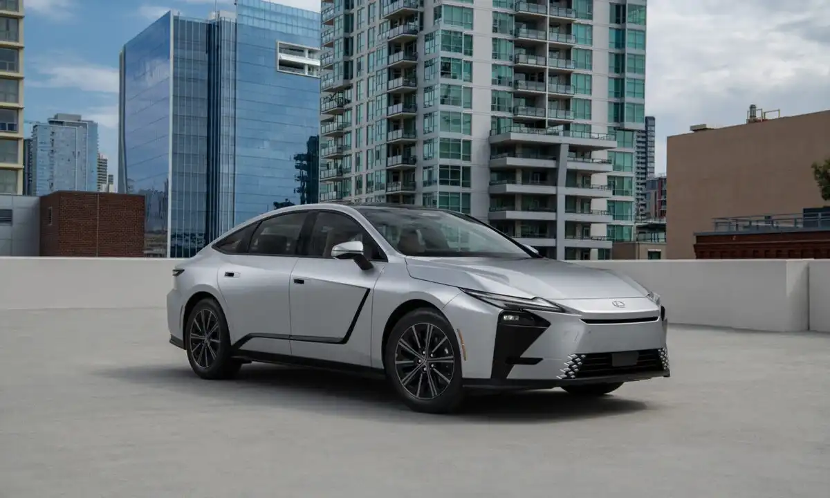 2023 Lexus ES 300h 300h Ultra Luxury's photo