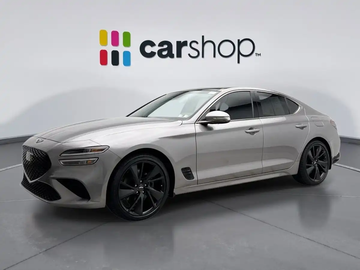 2023 Genesis G70 2.0T Standard AWD's photo