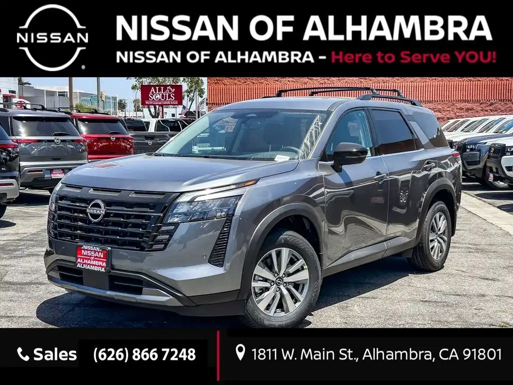 2026 Nissan Pathfinder SL 2WD's photo