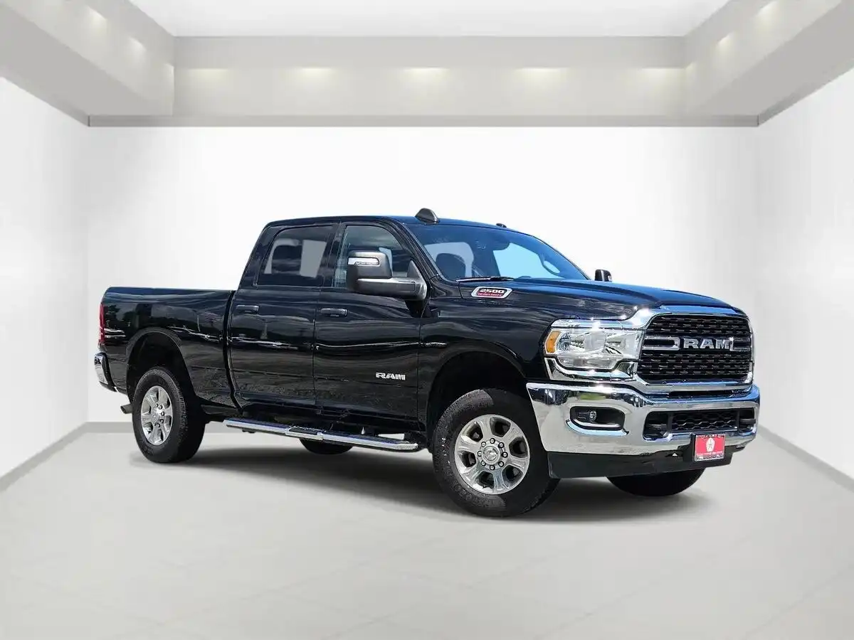 2024 RAM 2500 Big Horn 4WD Crew Cab SWB's photo