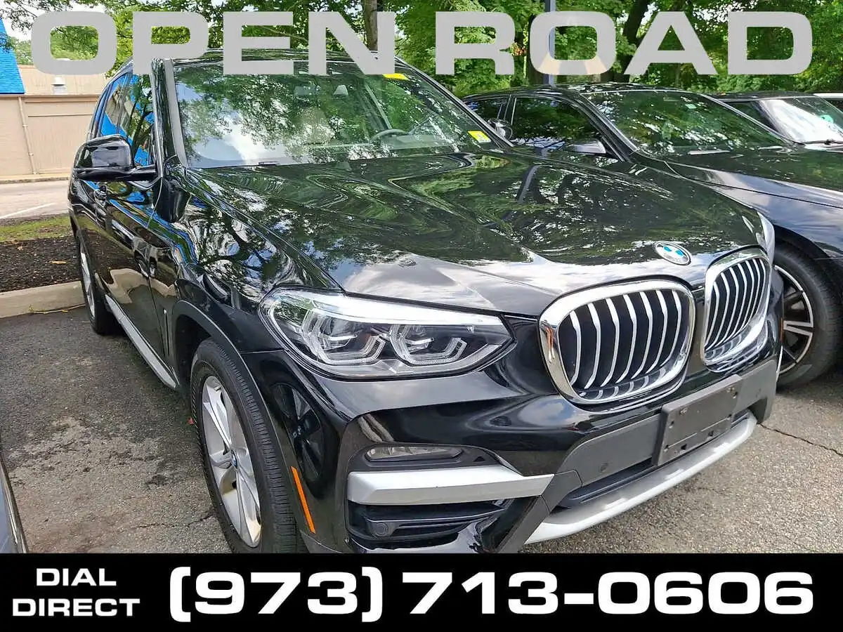 2021 BMW X3 xDrive30e's photo