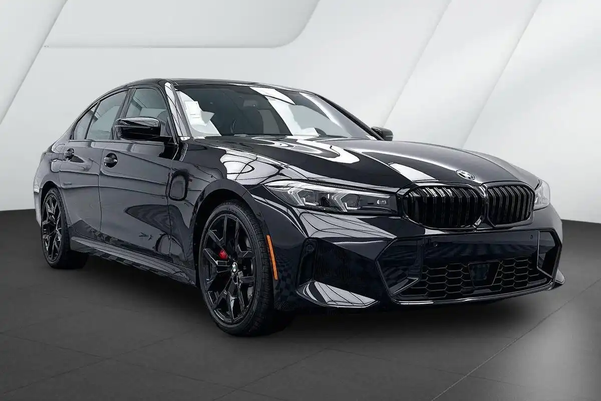 2026 BMW 3 Series 330i xDrive Sedan's photo