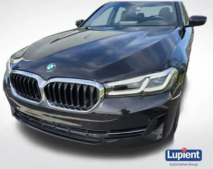 2021 BMW 5 Series 540i xDrive Sedan's photo