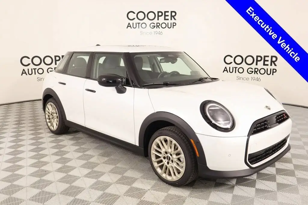 2025 MINI Hardtop Cooper S photo 1
