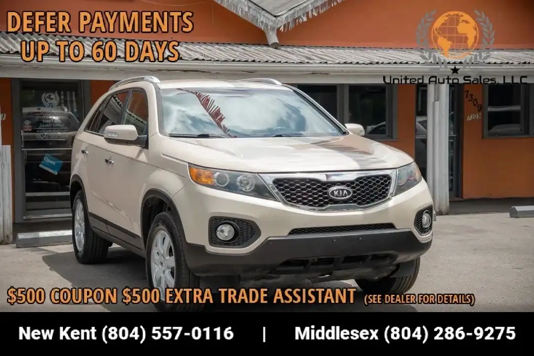 2011 Kia Sorento LX AT's photo