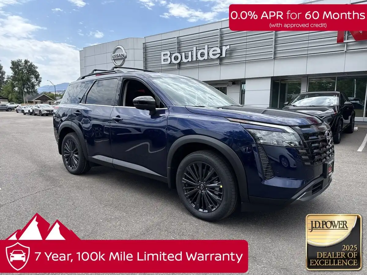 2026 Nissan Pathfinder SL 4WD's photo