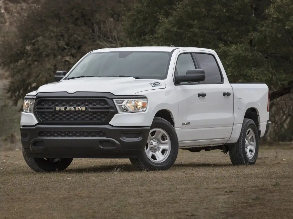 2024 RAM 1500 Tradesman 4x4 Crew Cab 5'7's photo