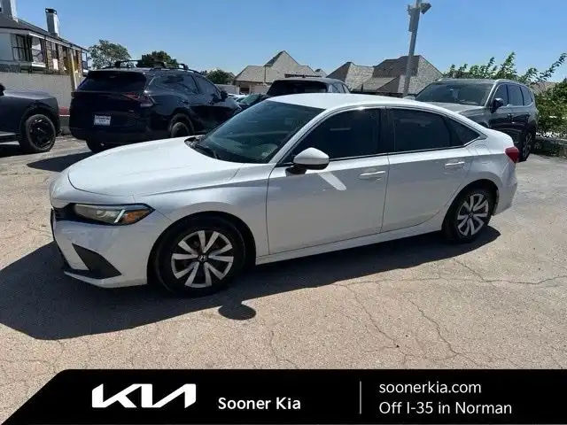 2022 Honda Civic LX CVT's photo