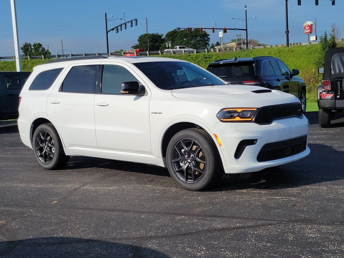 2026 Dodge Durango HEMI V8 GT AWD Plus photo 1