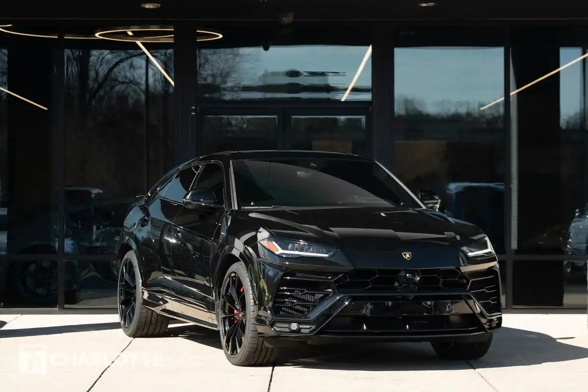 2021 Lamborghini Urus 4.0 V8's photo