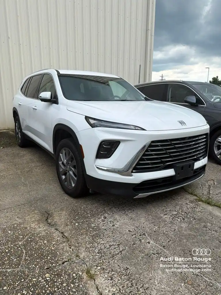 2026 Buick Enclave Preferred's photo