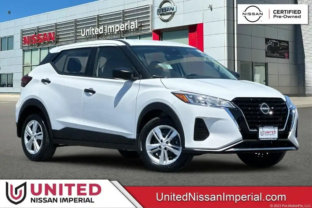 2025 Nissan Kicks Play 1.6 FWD's photo