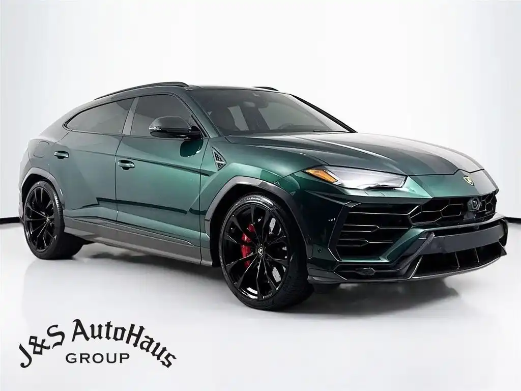 2022 Lamborghini Urus 4.0 V8's photo