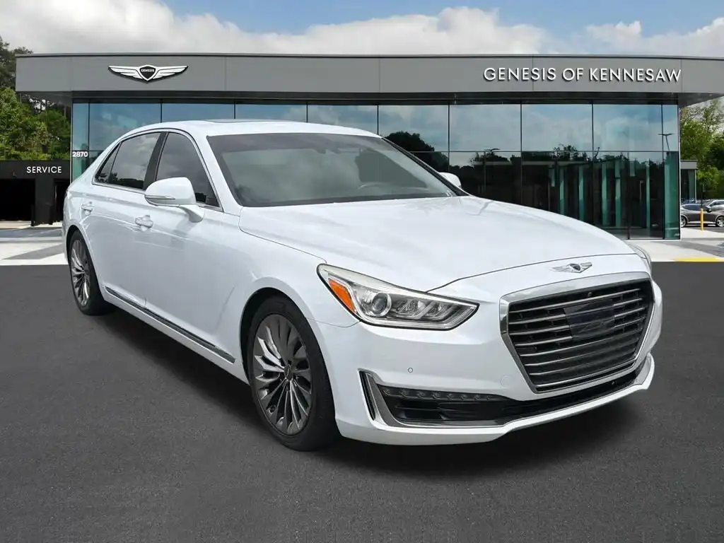 2017 Genesis G90 5.0 Ultimate AWD's photo