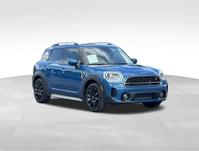 2024 MINI Countryman Cooper S's photo