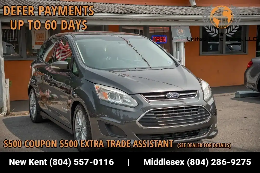 2017 Ford C-Max Hybrid SE's photo
