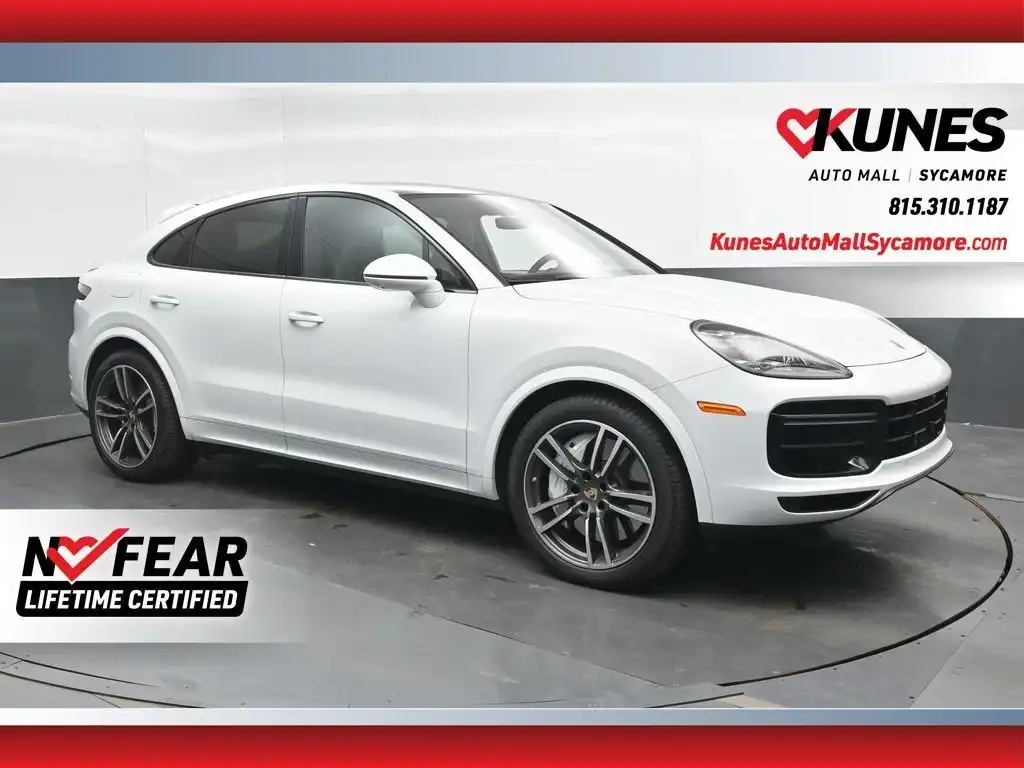 2023 Porsche Cayenne Turbo's photo